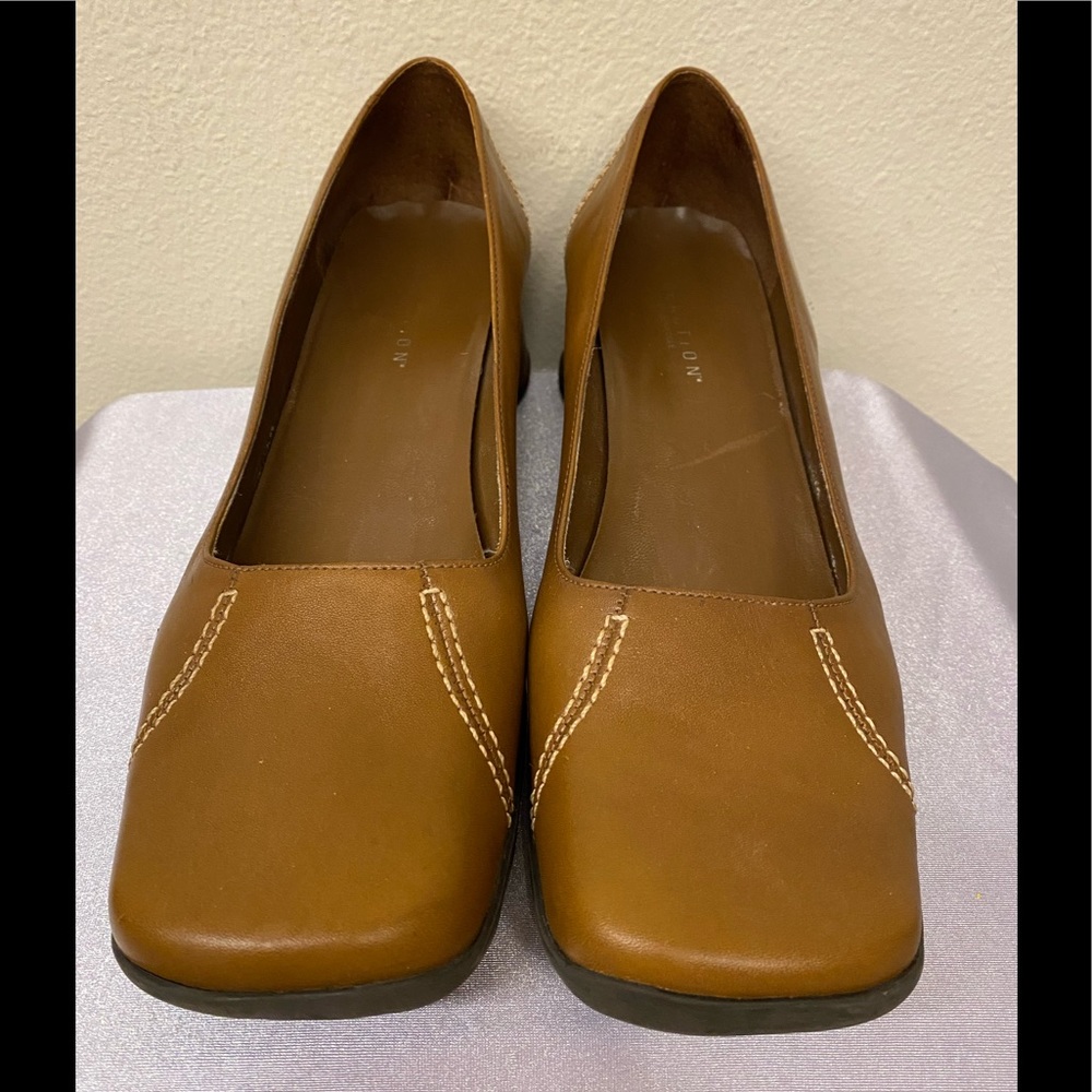 kenneth cole reaction woman shoes Doll House Sz 9 Brazil light Brown Leather